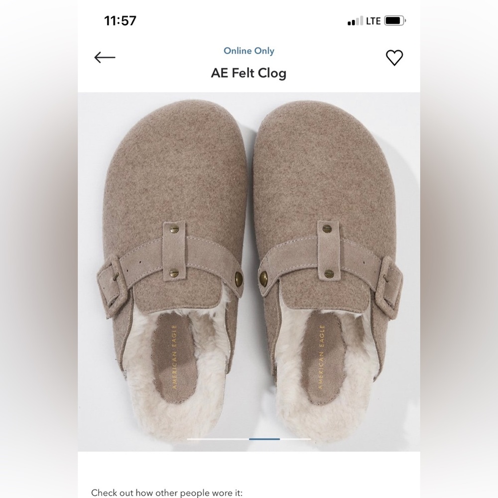 American Eagle clog shoes